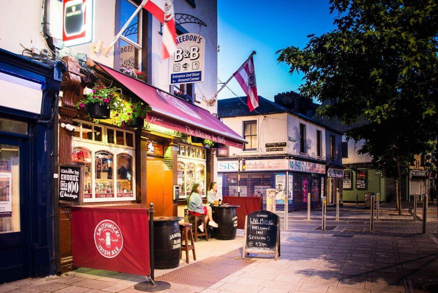 The Welcome Inn: Cork's last early house watering hole | Irish Independent